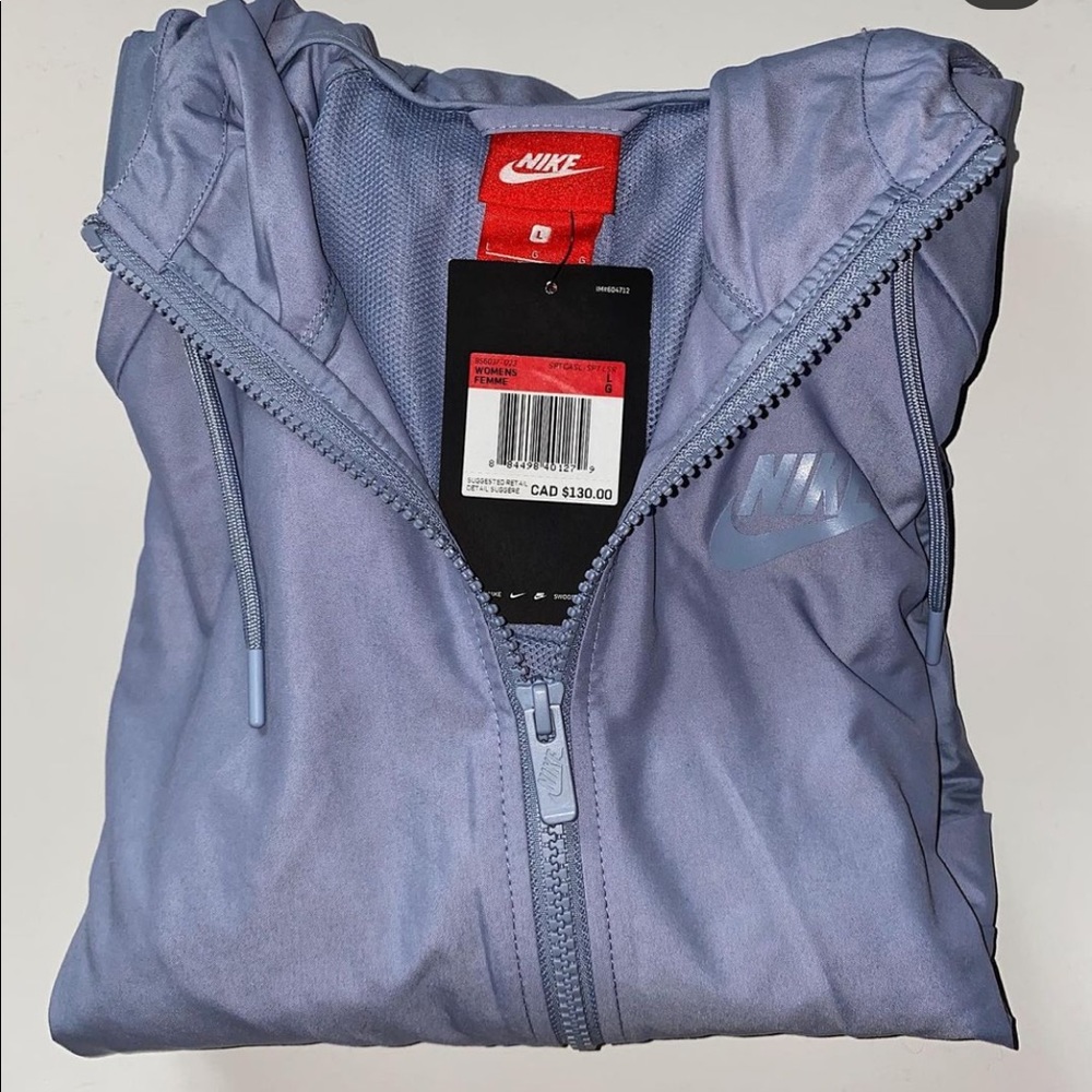 NIKE windbreaker